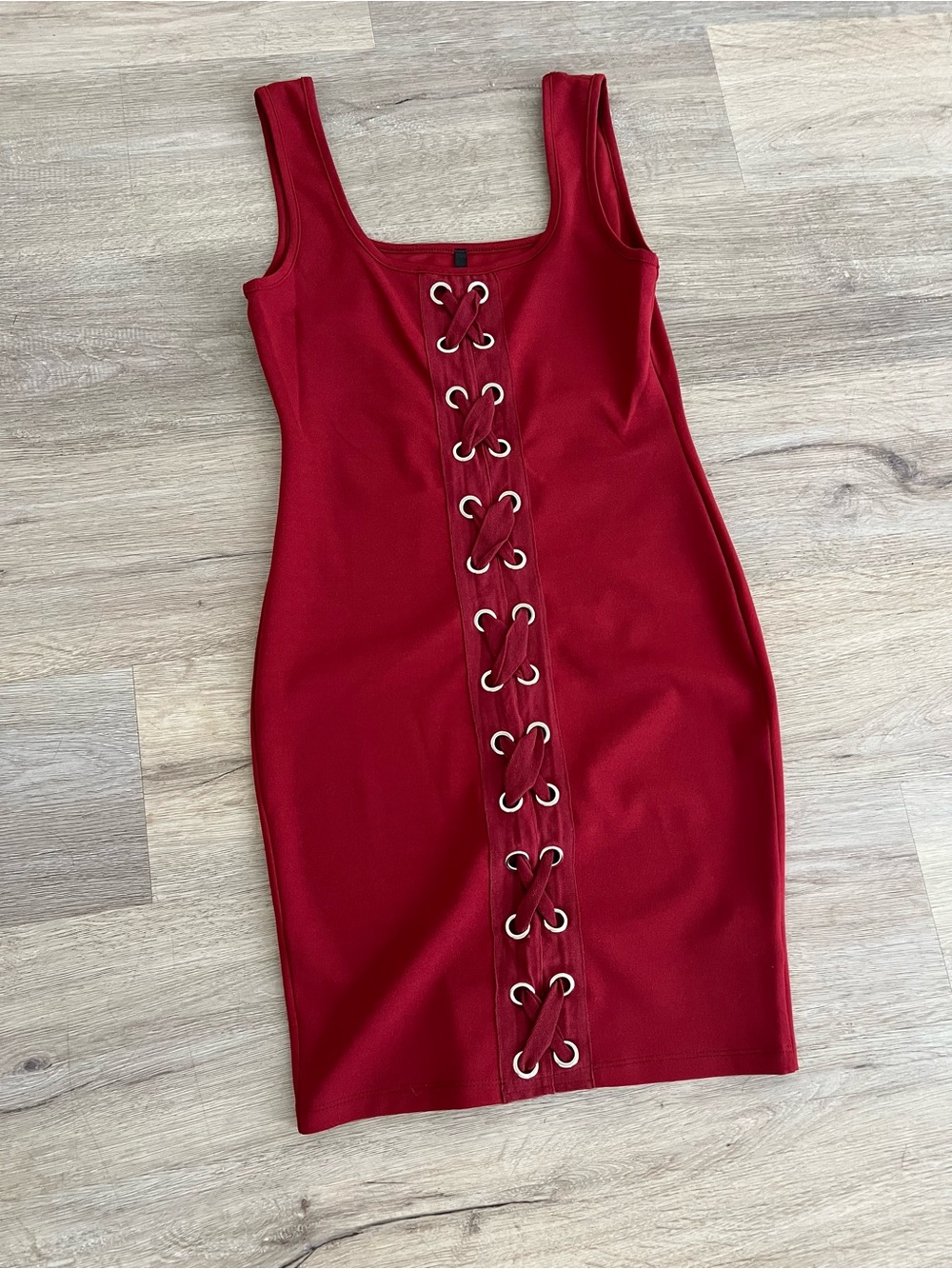 Elegant Red Lace-Up Dress
